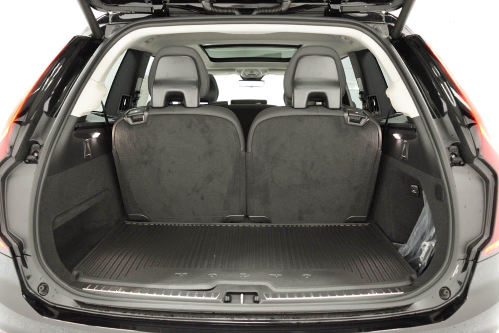 2026 Volvo XC90 Plus - Photo 34