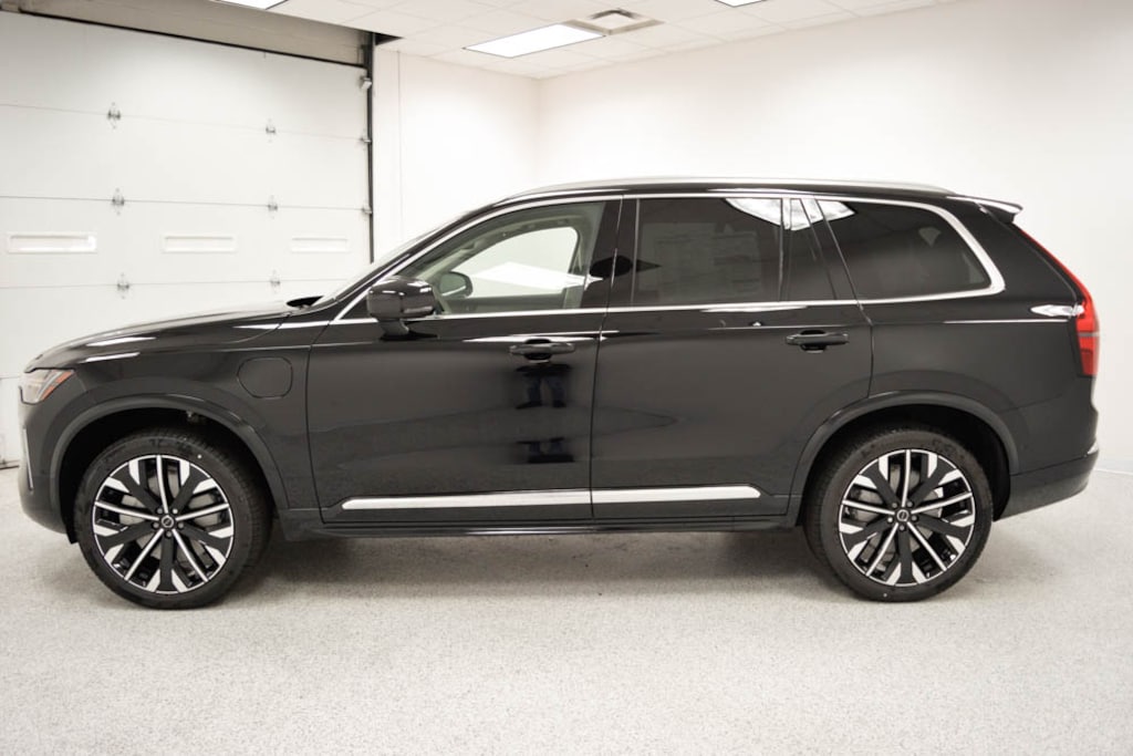 New 2026 Volvo XC90 plug-in hybrid T8 Ultra 7-Seater SUV