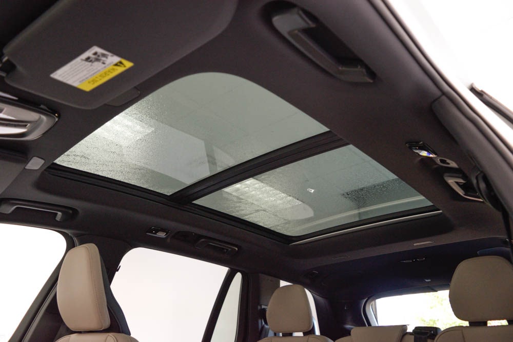 2026 Volvo XC90 Plus - Photo 19