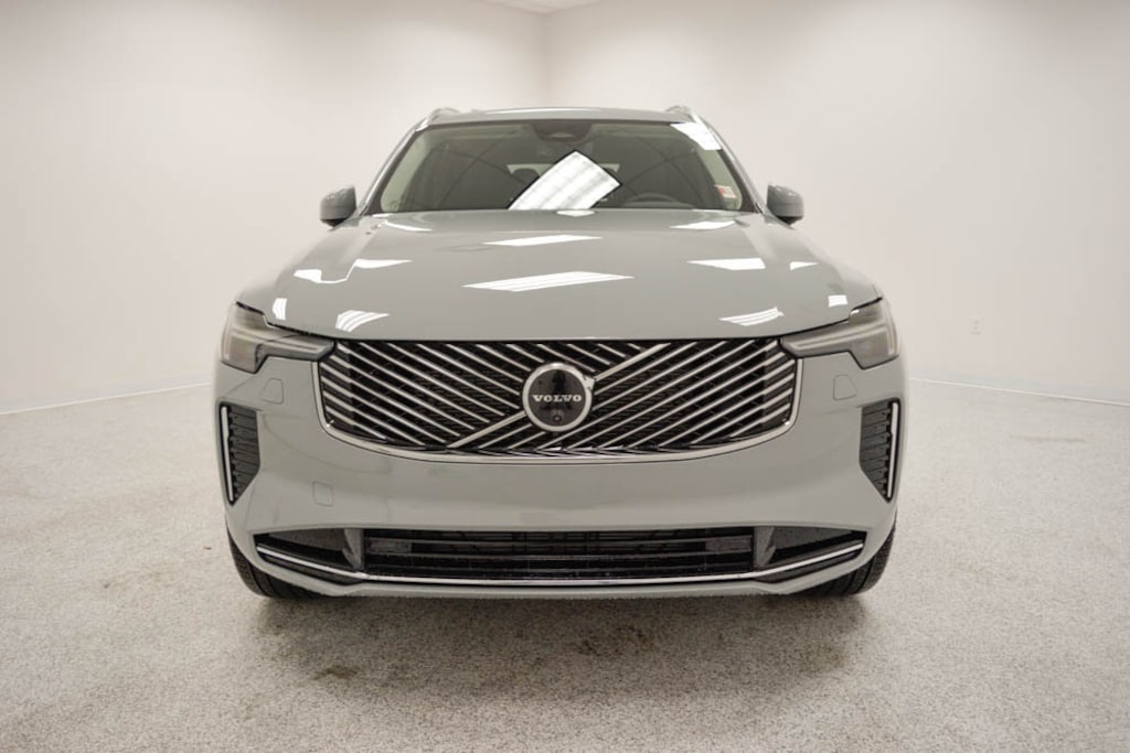 New 2026 Volvo XC90 B5 Plus 7-Seater SUV