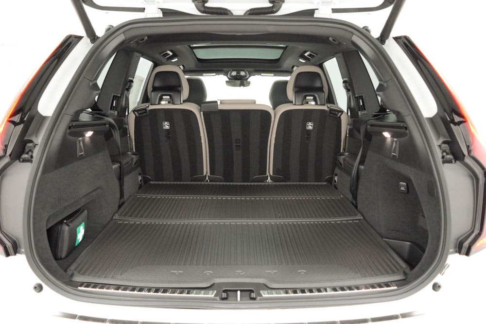 2026 Volvo XC90 Plus - Photo 33