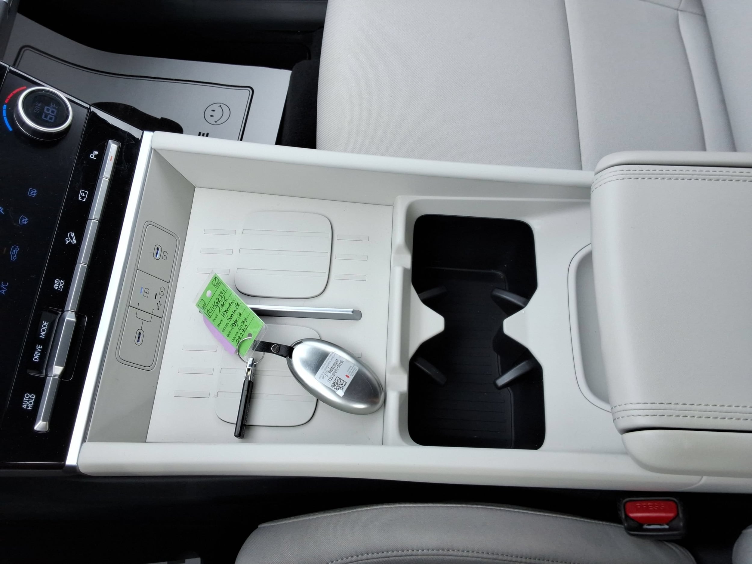 2026 Hyundai Santa Fe SE - Photo 17