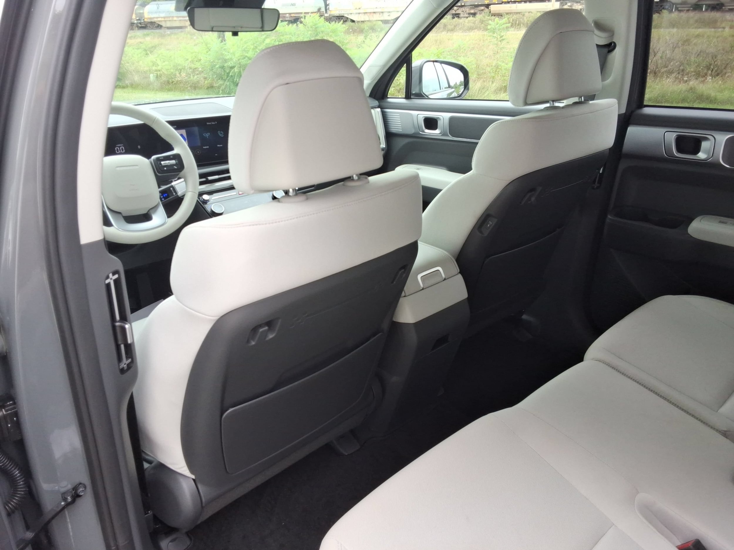 2026 Hyundai Santa Fe SE - Photo 28