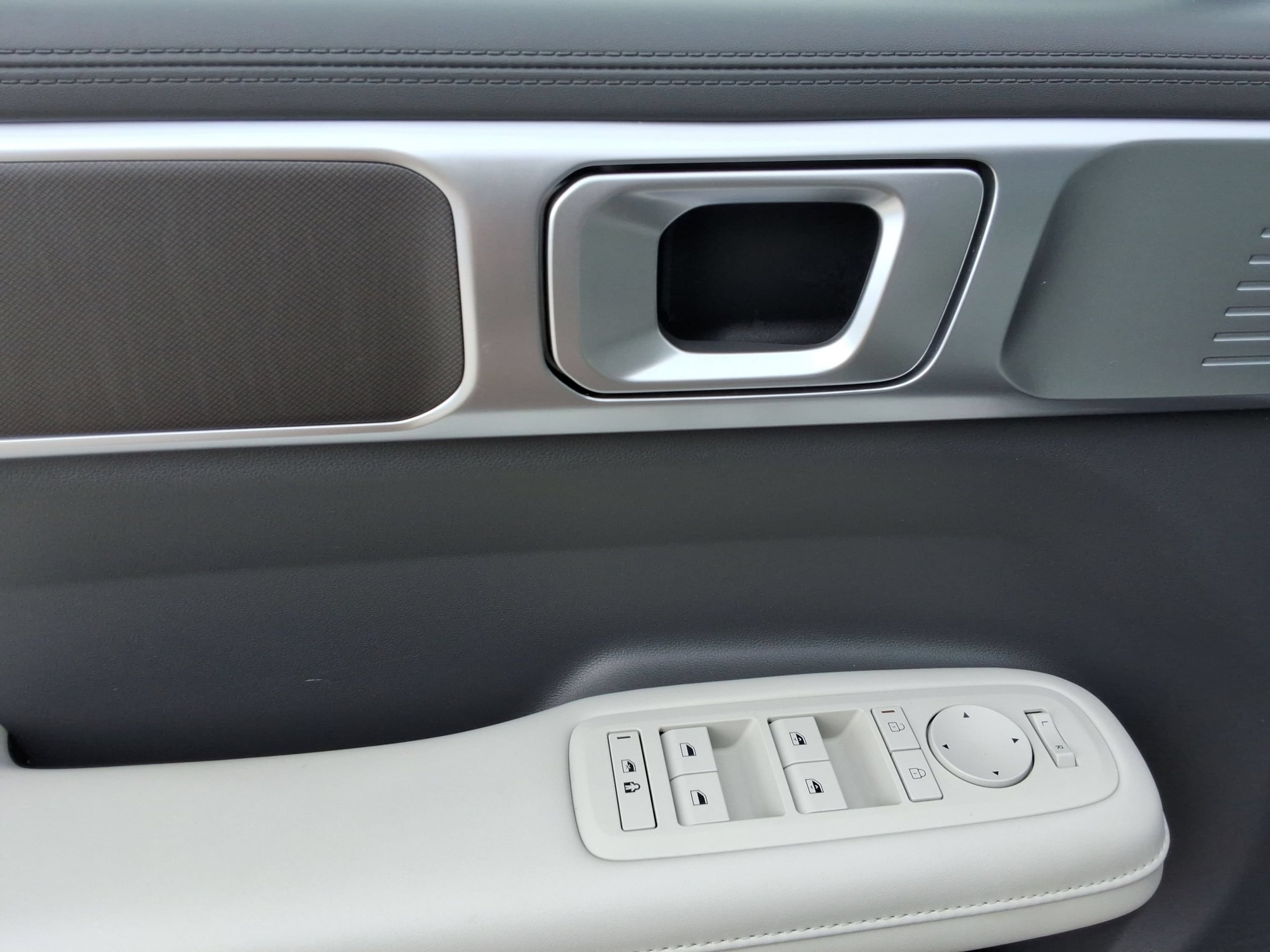 2026 Hyundai Santa Fe SEL - Photo 21