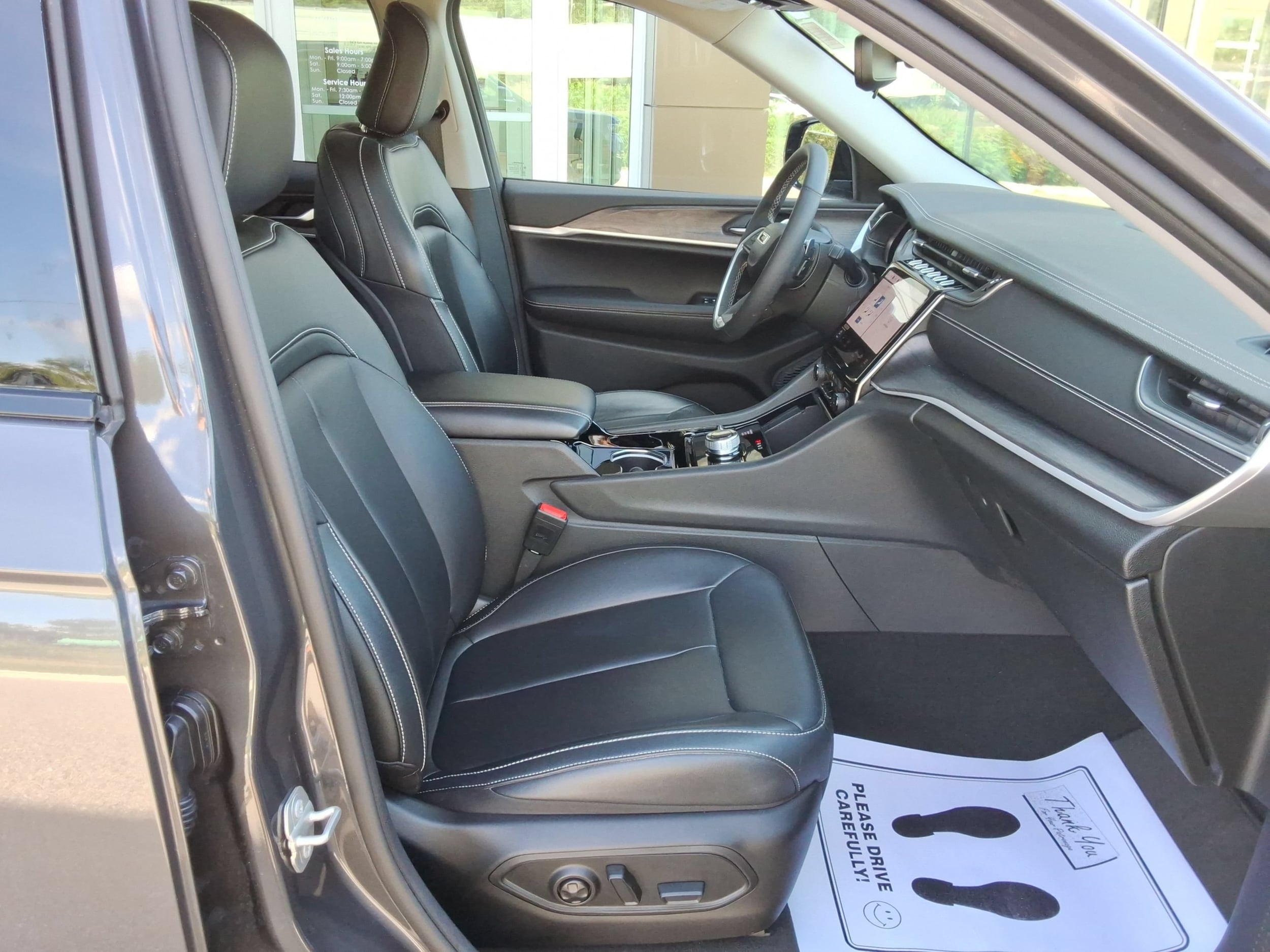2023 Jeep Grand Cherokee Limited - Photo 32