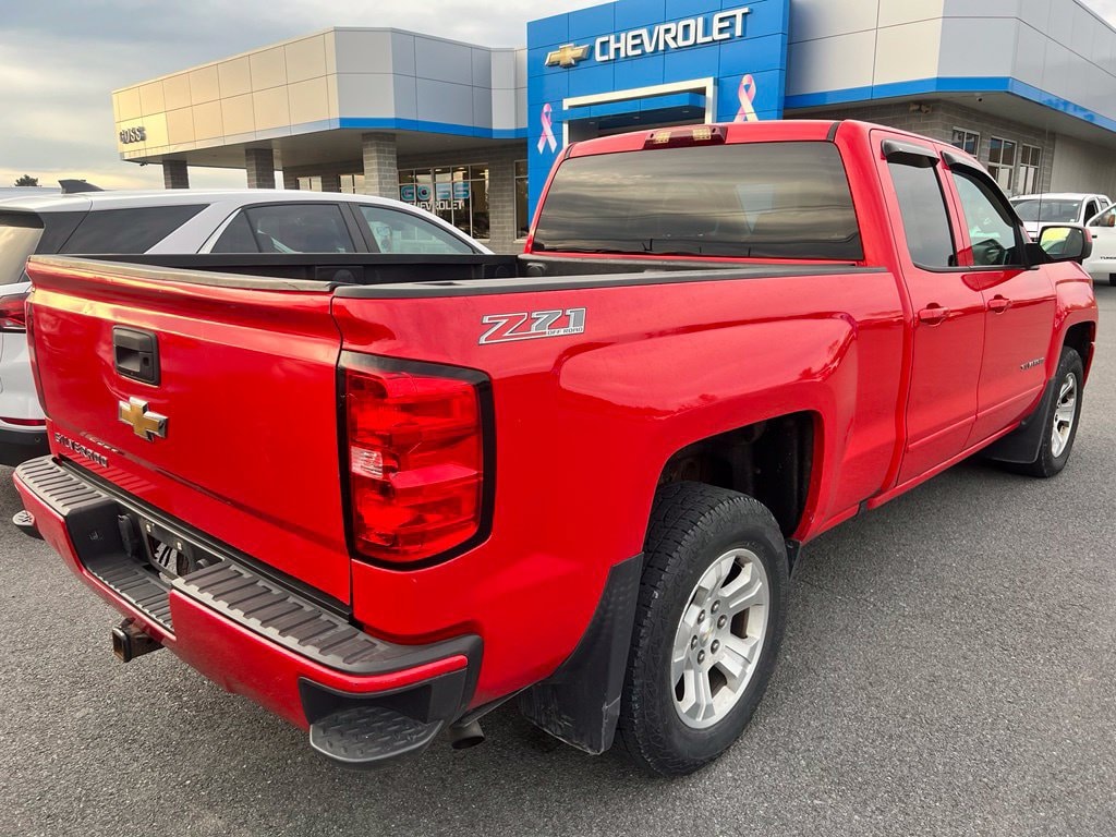 Used 2017 Chevrolet Silverado 1500 LT Truck