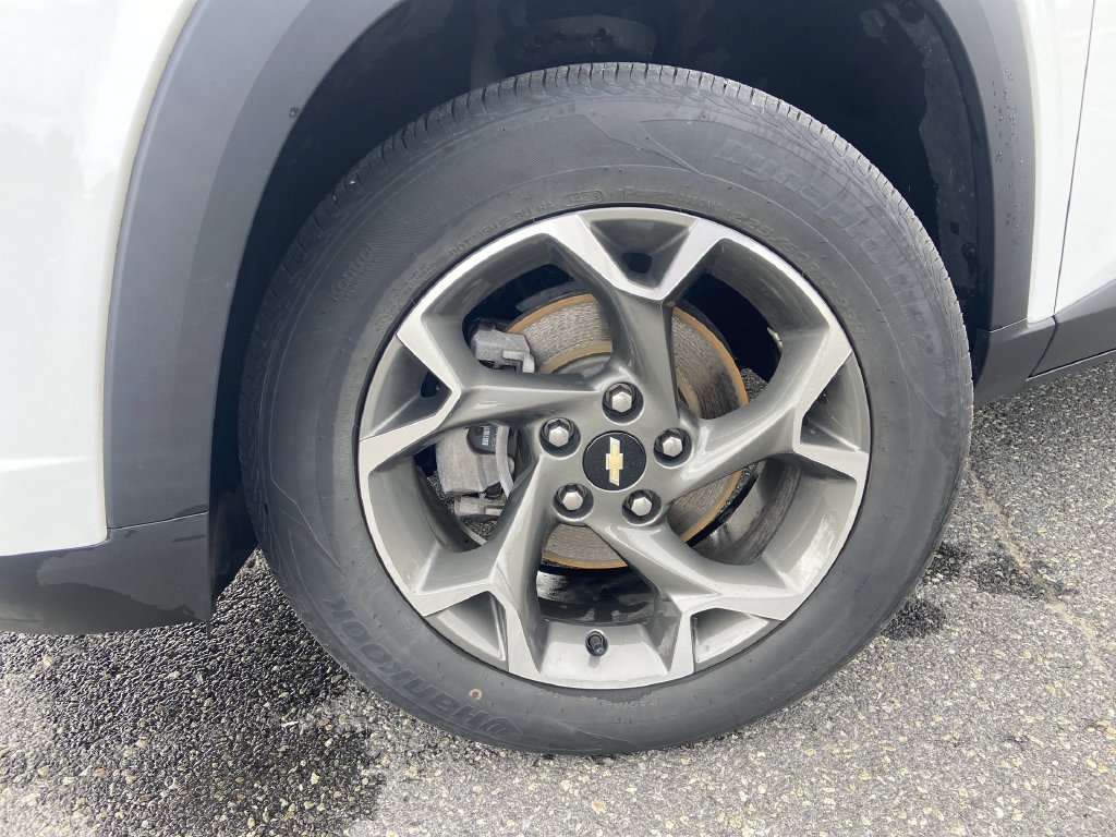 2024 Chevrolet Trax LT - Photo 31