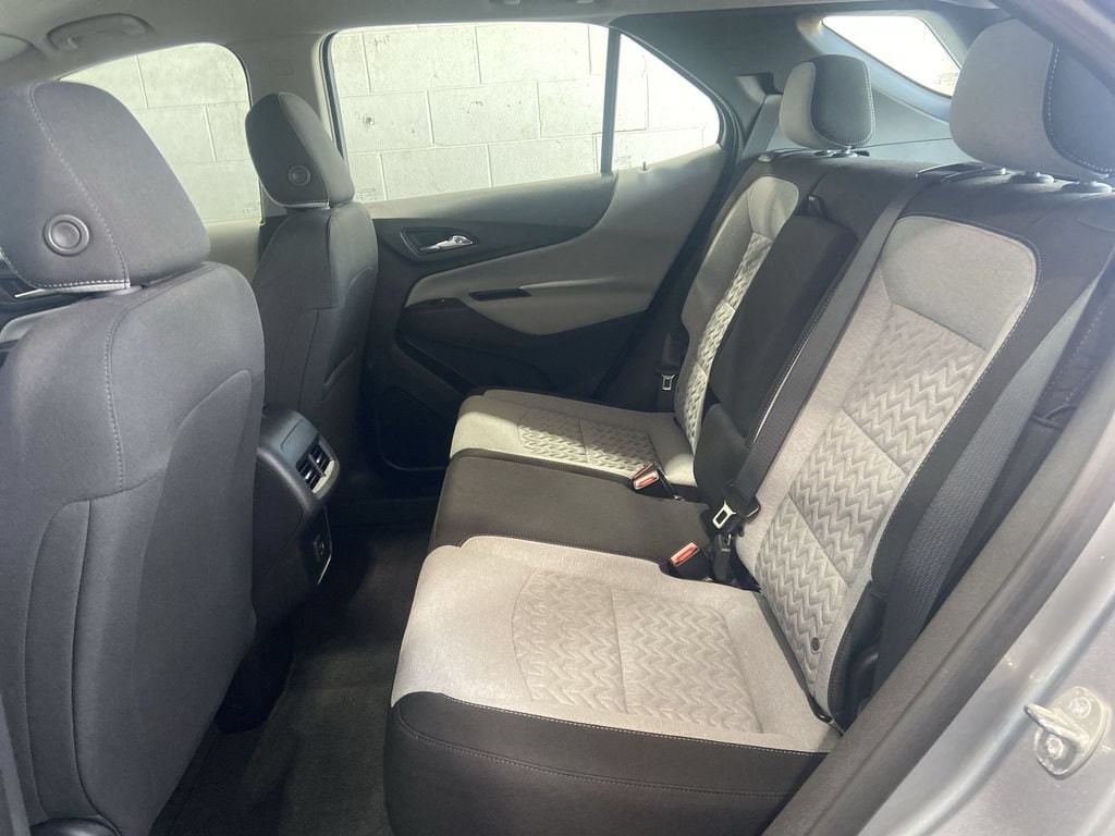 2023 Chevrolet Equinox LS - Photo 23