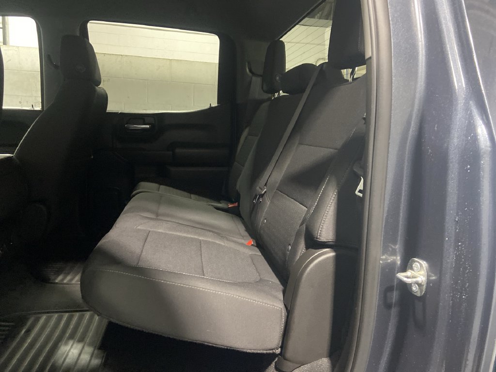 2022 Chevrolet Silverado 1500 LT - Photo 23