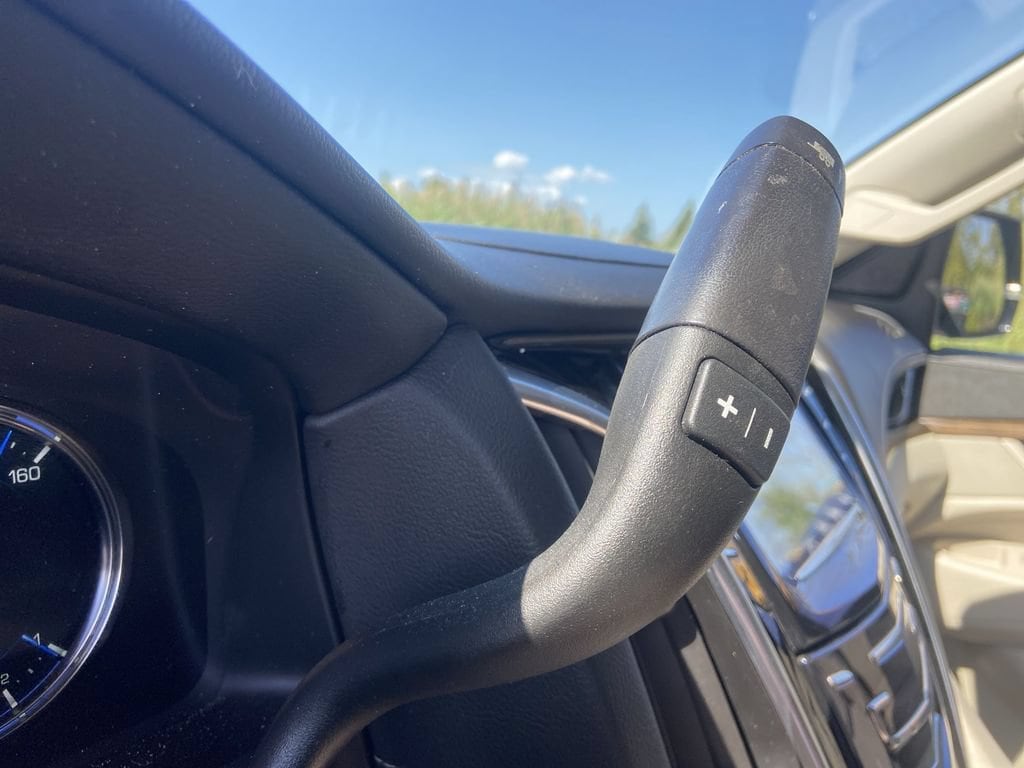 2020 Cadillac Escalade Premium Luxury - Photo 24