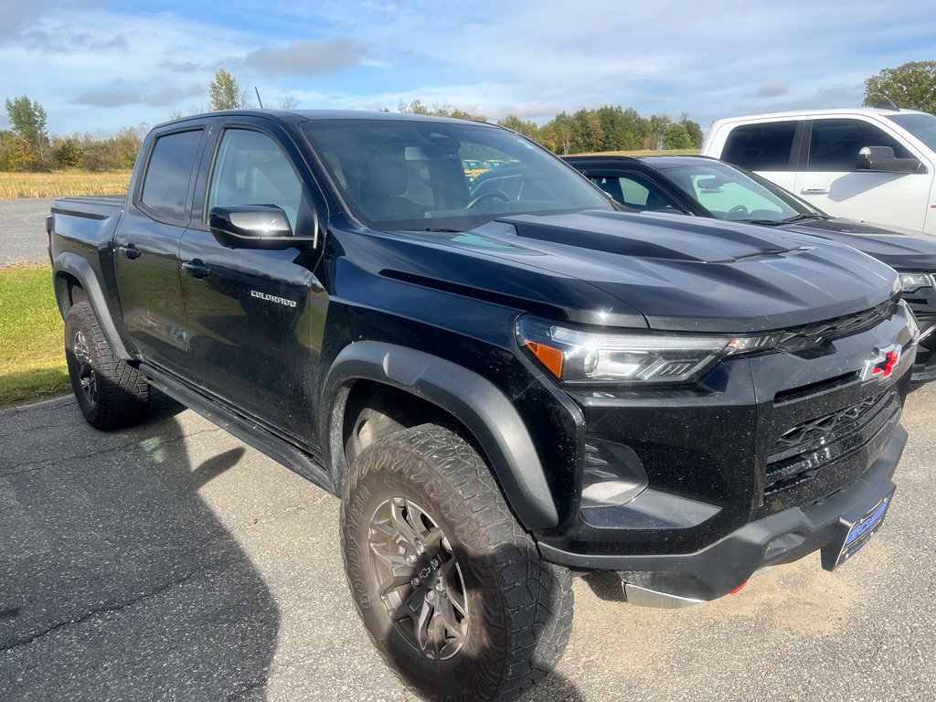 Used 2024 Chevrolet Colorado ZR2 Truck