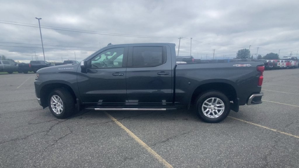 2022 Chevrolet Silverado 1500 LT - Photo 6