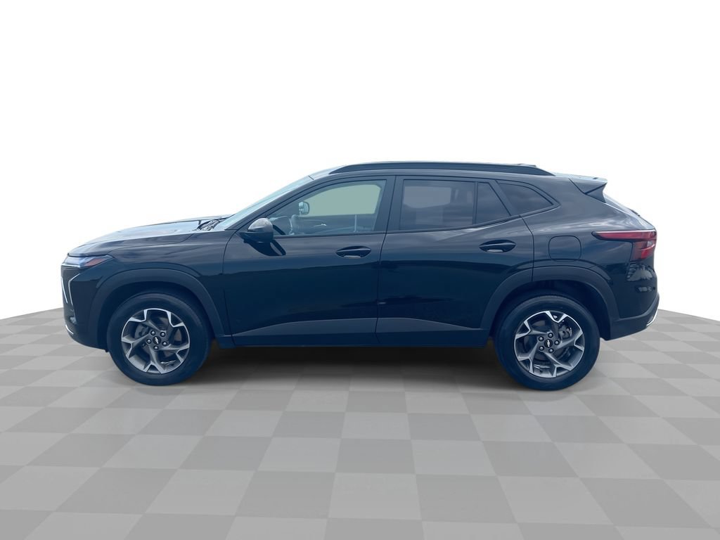 Used 2024 Chevrolet Trax LT SUV
