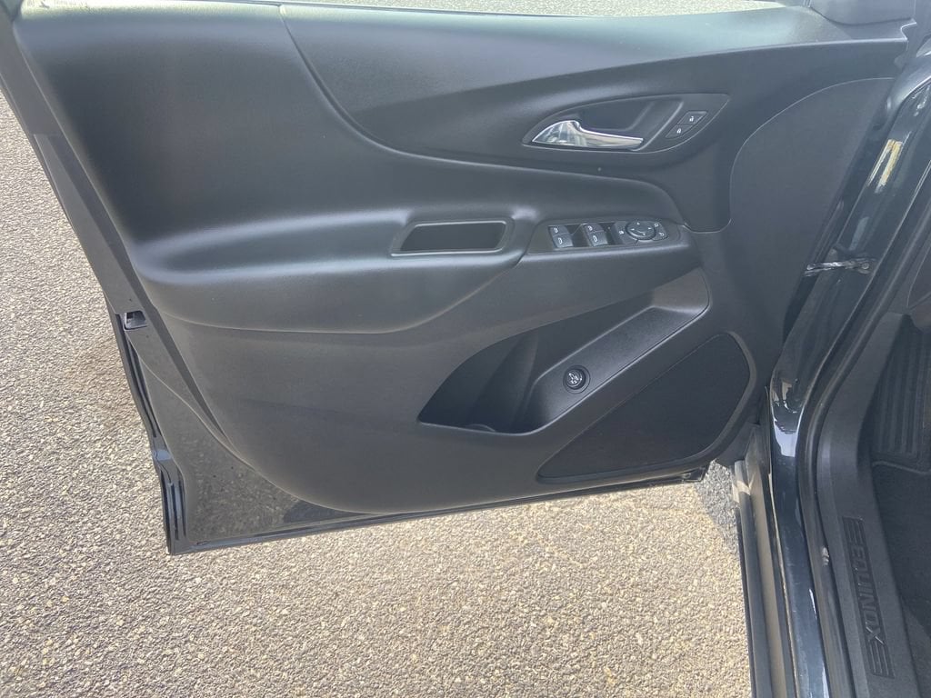 2023 Chevrolet Equinox LT - Photo 22