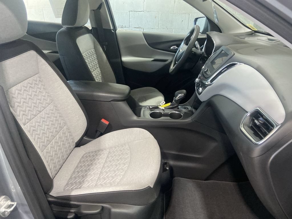 2023 Chevrolet Equinox LS - Photo 26