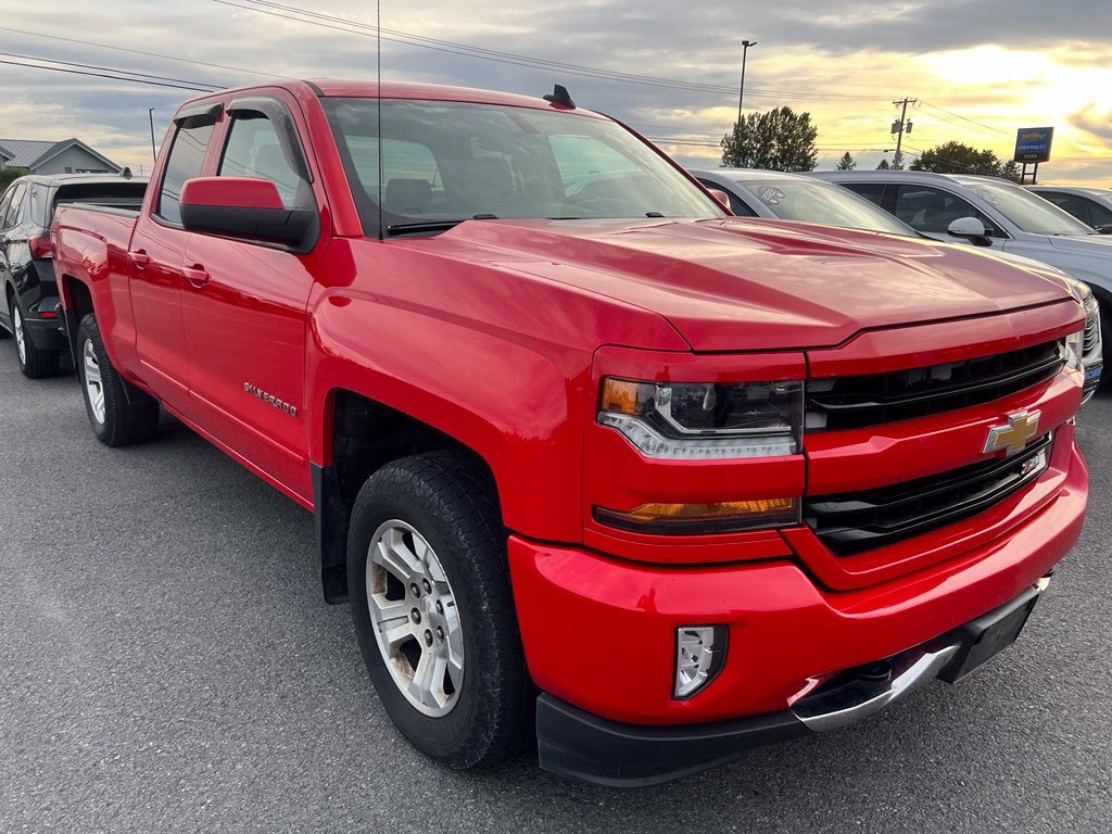 Used 2017 Chevrolet Silverado 1500 LT Truck