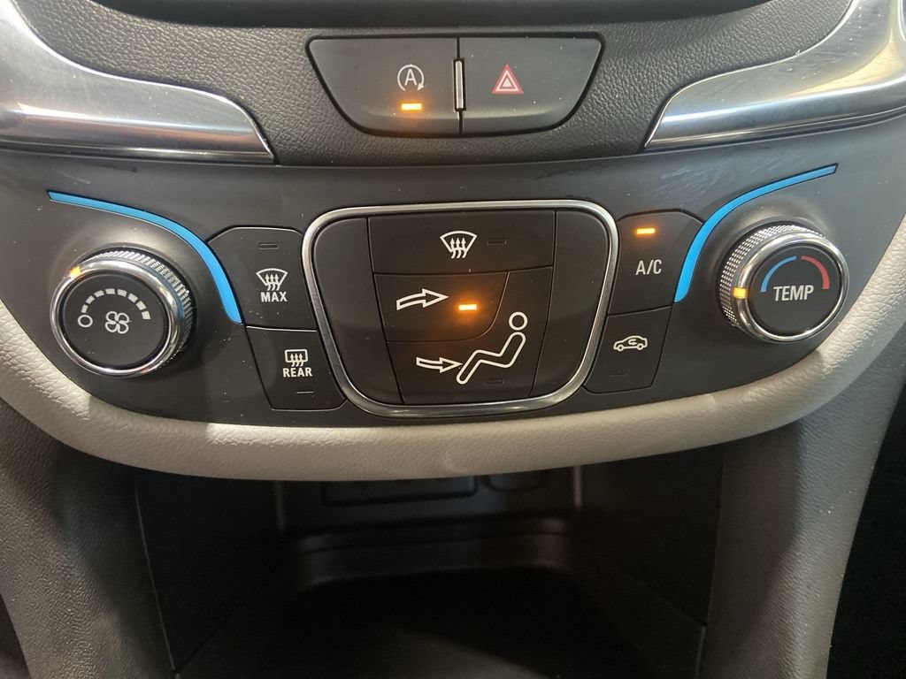 2023 Chevrolet Equinox LS - Photo 17