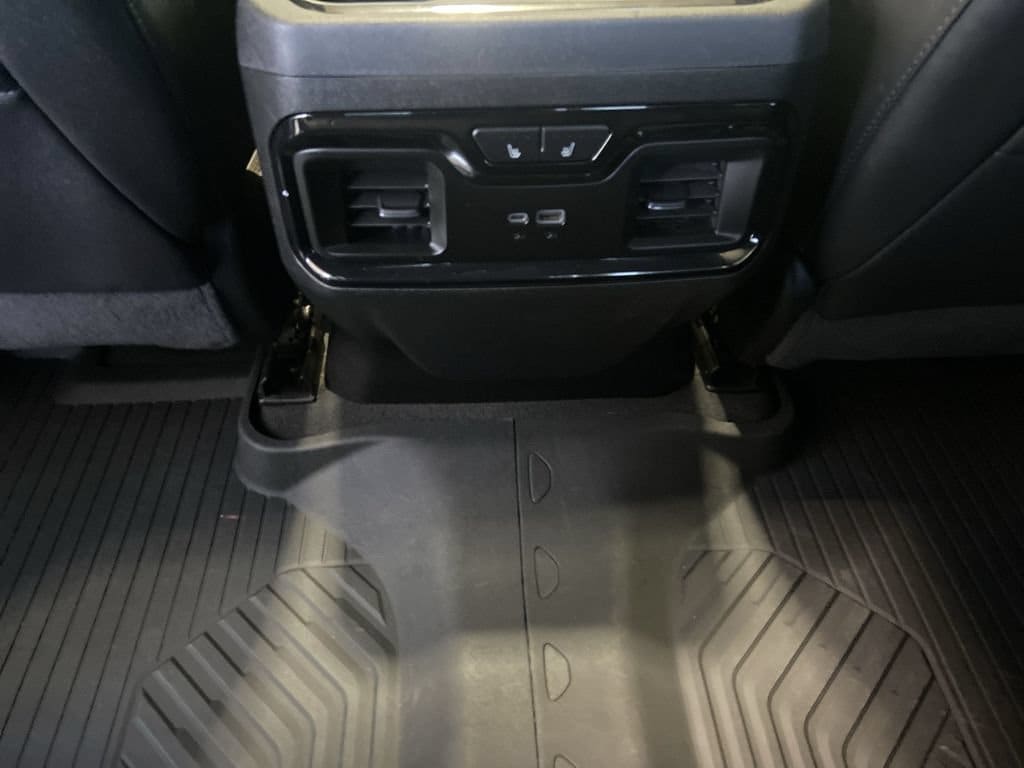 2024 GMC Sierra 1500 AT4 - Photo 22