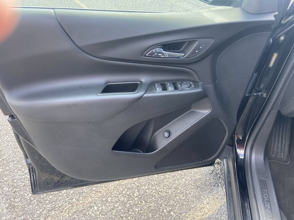 2023 Chevrolet Equinox LT - Photo 22