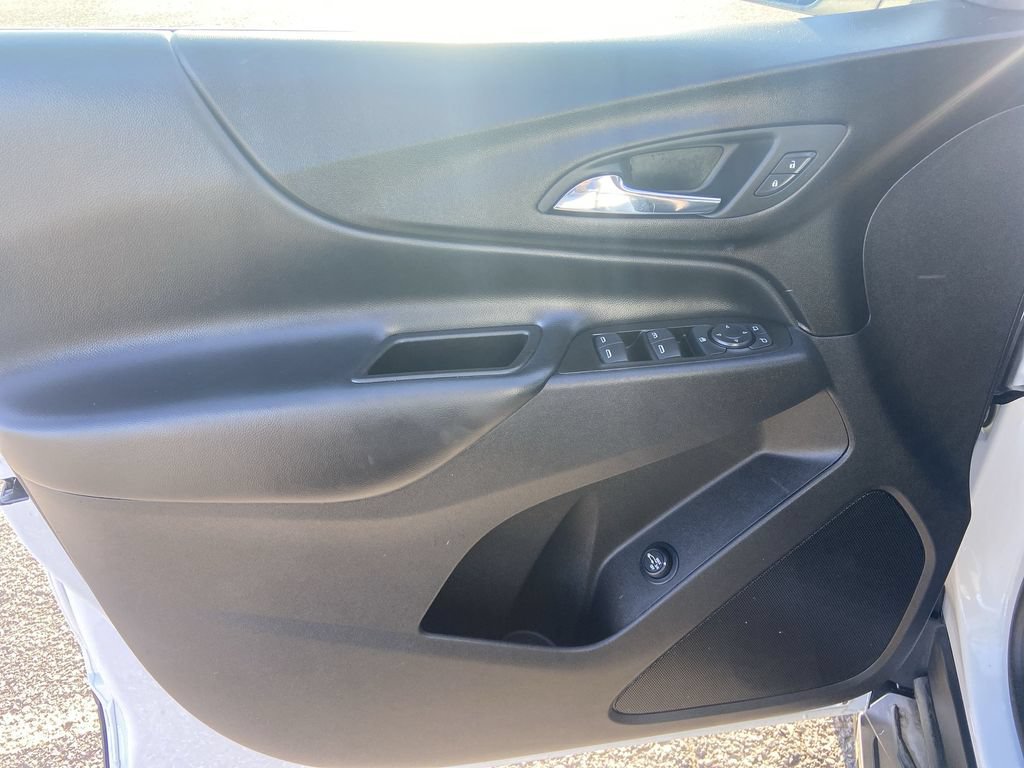 2024 Chevrolet Equinox LT - Photo 22