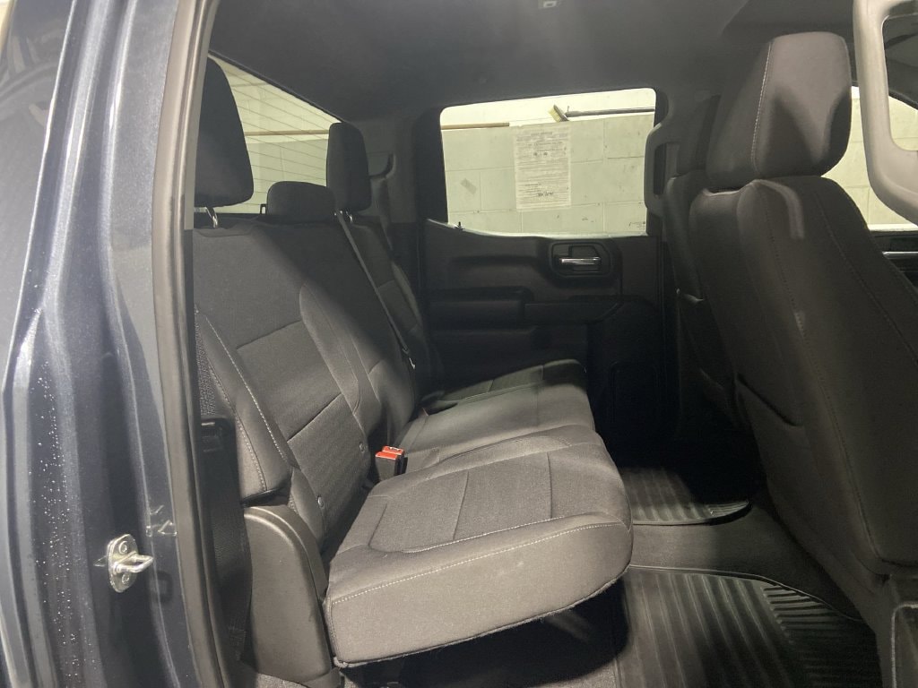 2022 Chevrolet Silverado 1500 LT - Photo 25
