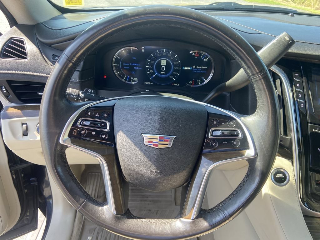 2020 Cadillac Escalade Premium Luxury - Photo 19