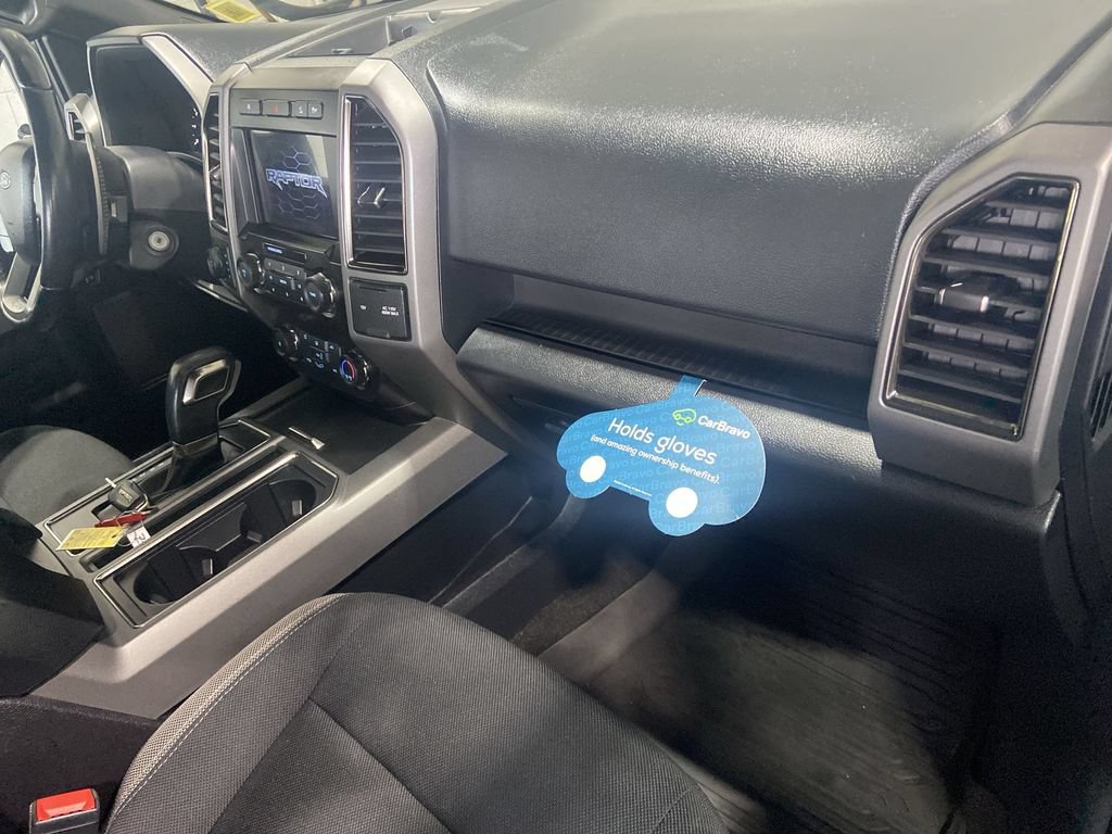 2020 Ford F-150 Raptor - Photo 26