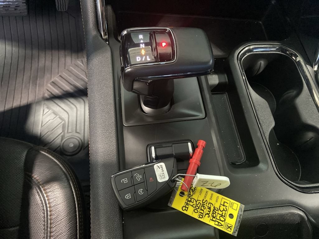 2024 GMC Sierra 1500 AT4 - Photo 16