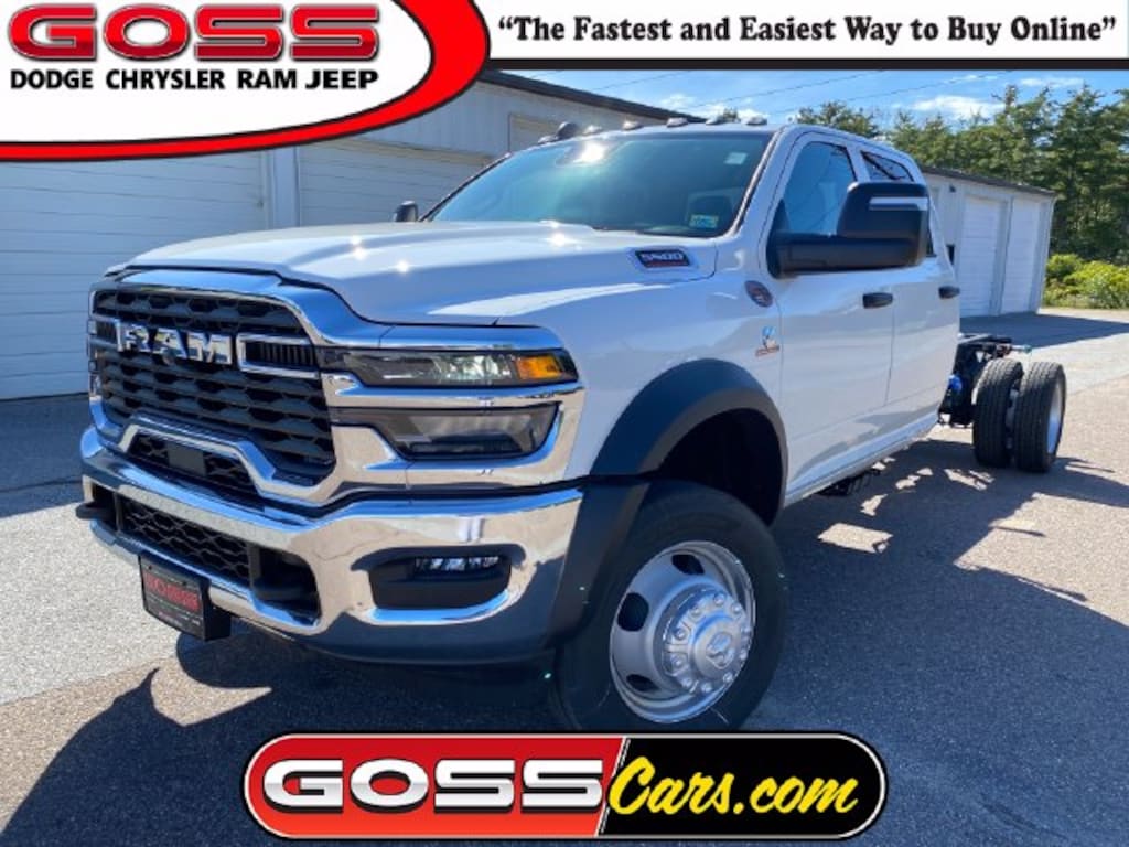 New 2026 Ram 5500 Chassis Cab TRADESMAN CREW 4X4 84' CA Pickup