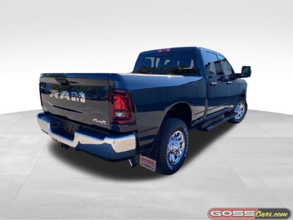 New 2026 Ram 3500 TRADESMAN CREW CAB 4X4 6'4 BOX Pickup