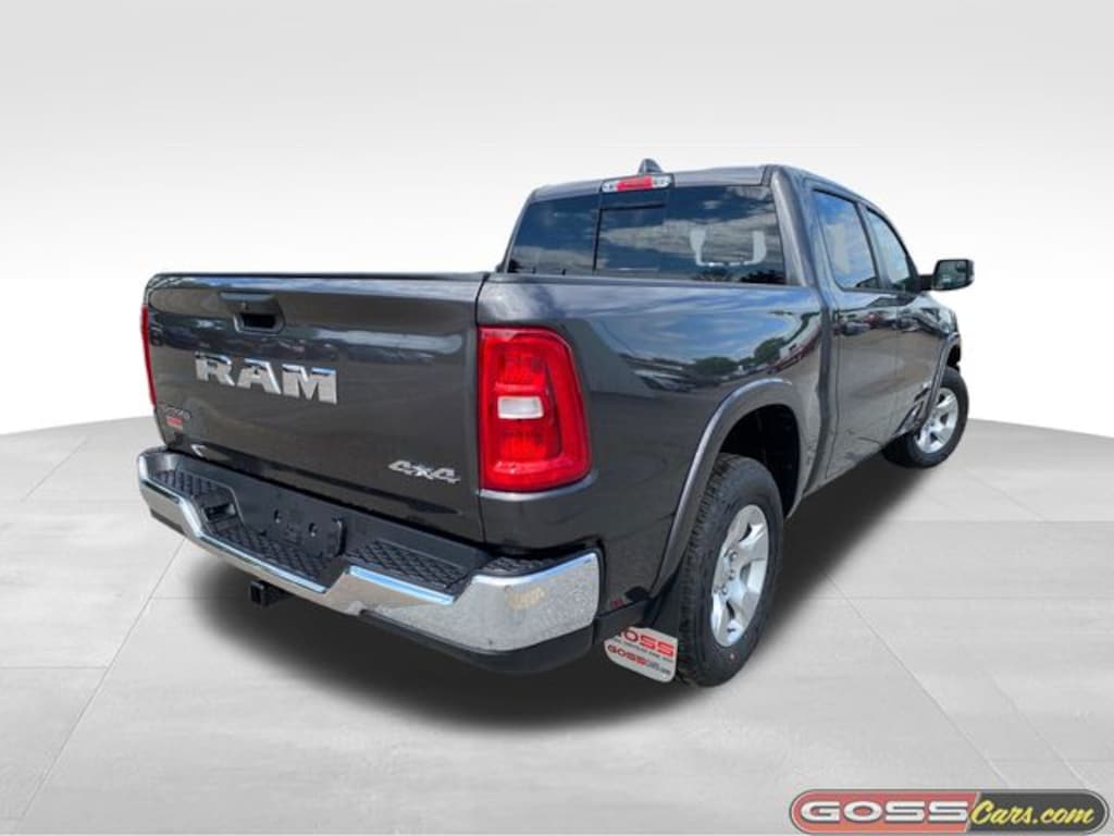 New 2026 Ram 1500 BIG HORN CREW CAB 4X4 5'7 BOX Pickup