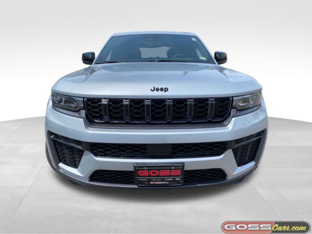 New 2026 Jeep Grand Cherokee LAREDO ALTITUDE 4X4 Sport Utility