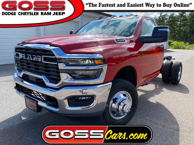 New 2026 Ram 3500 Chassis Cab TRADESMAN REGULAR 4X4 60' CA Pickup