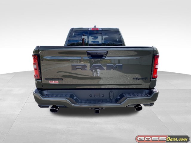 New 2027 Ram 1500 BIG HORN CREW CAB 4X4 5'7 BOX Pickup