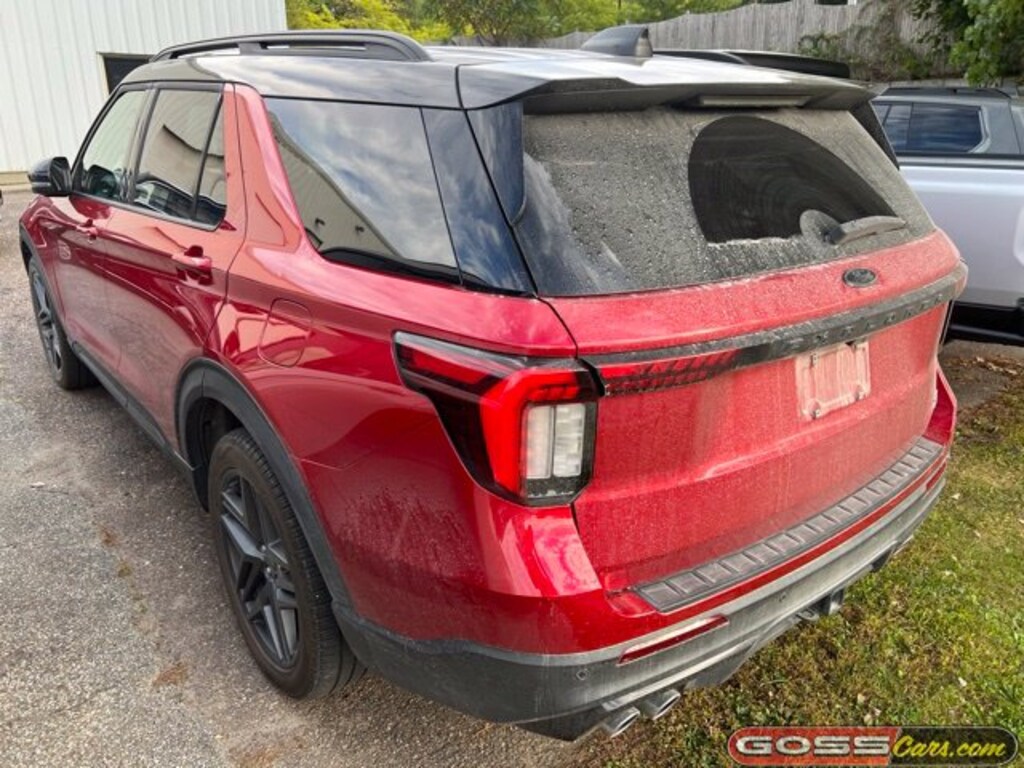 Used 2025 Ford Explorer ST SUV