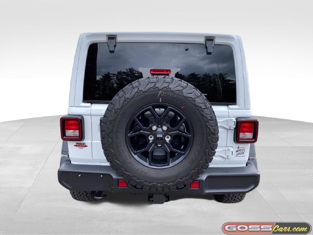 New 2027 Jeep Wrangler 4-DOOR WILLYS Sport Utility