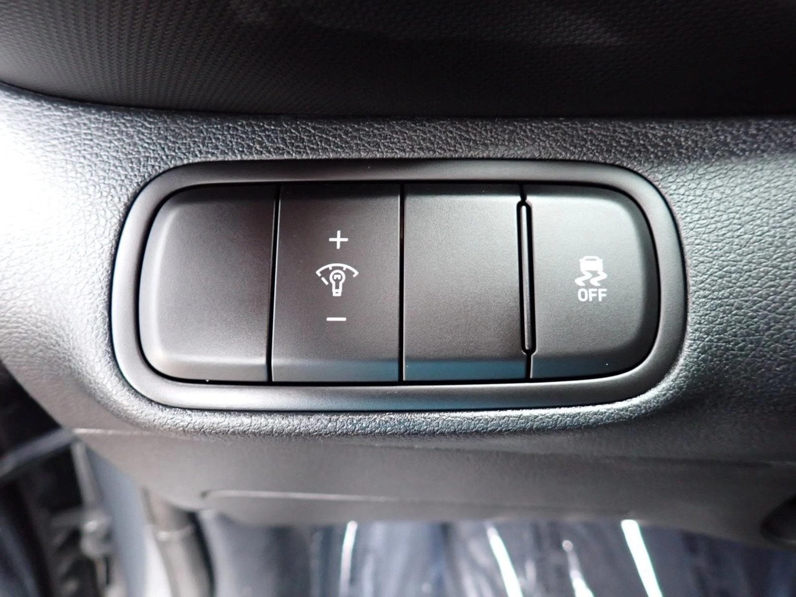 2026 Hyundai Venue SEL - Photo 14