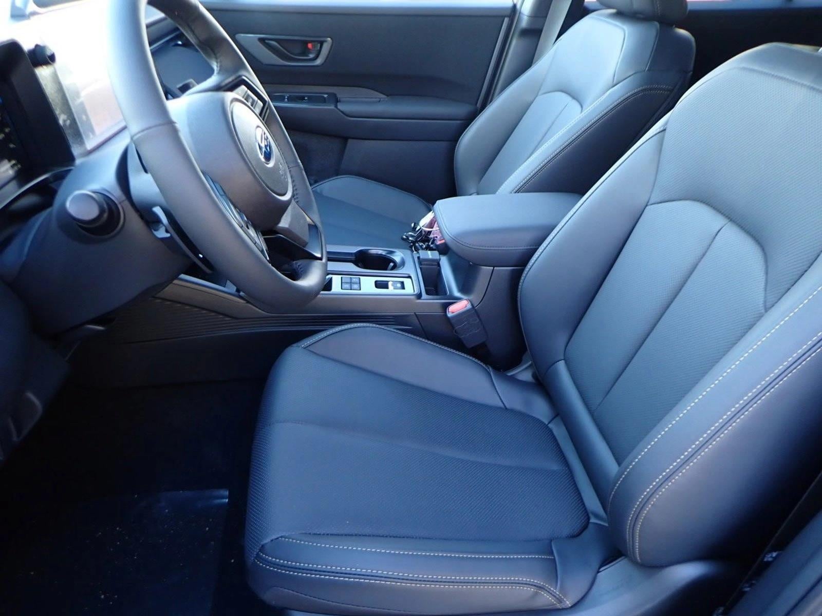 2026 Subaru Outback Limited - Photo 13