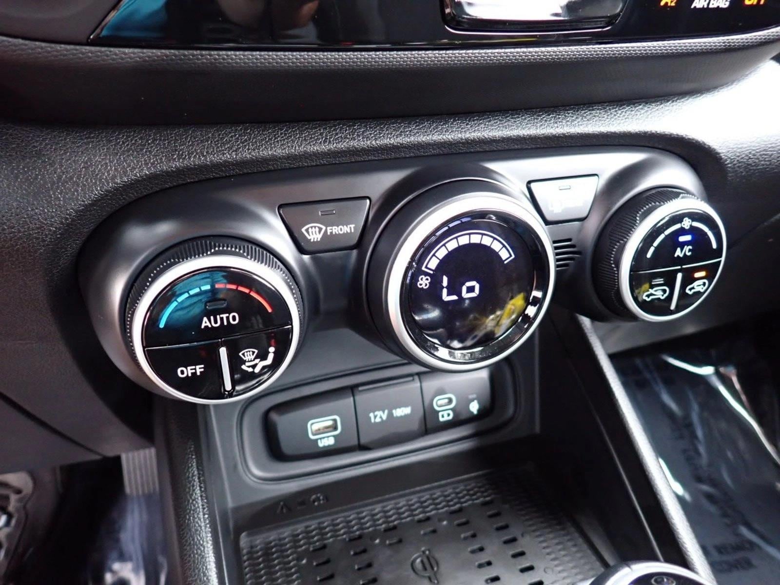 2026 Hyundai Venue SEL - Photo 20