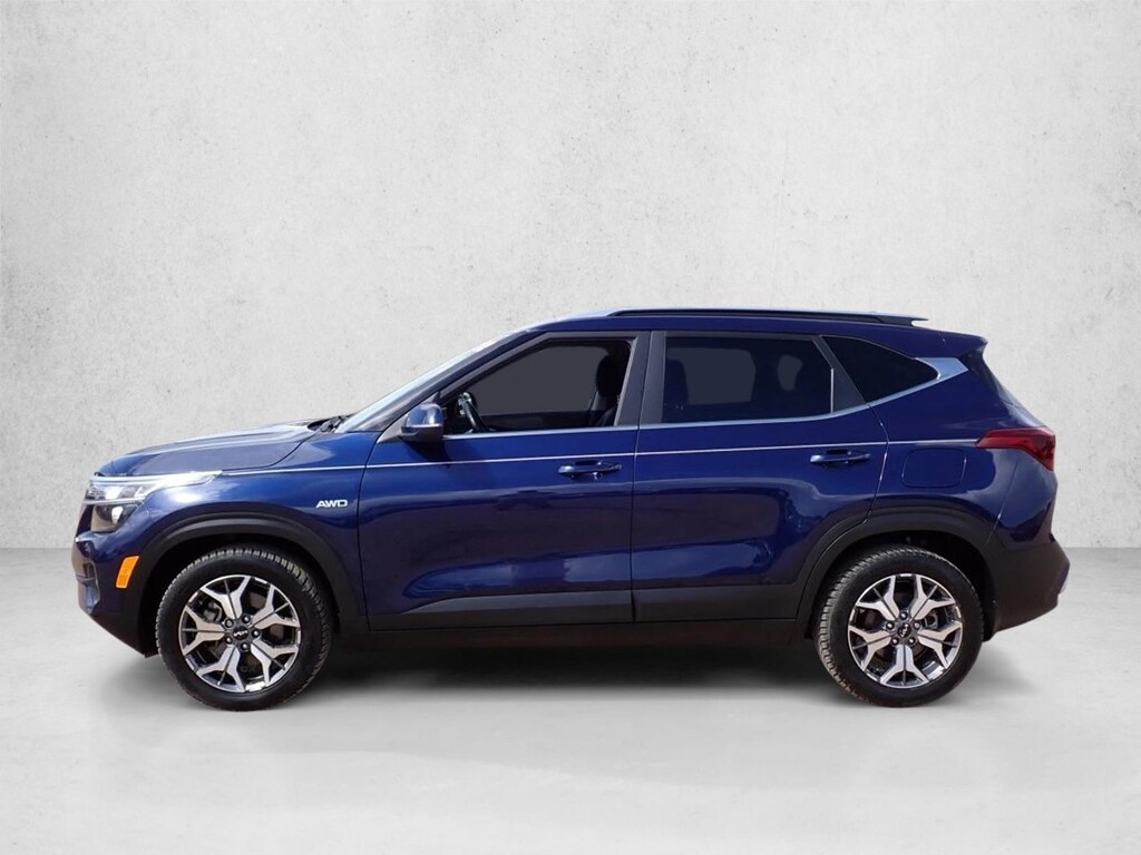 Used 2022 Kia Seltos EX SUV