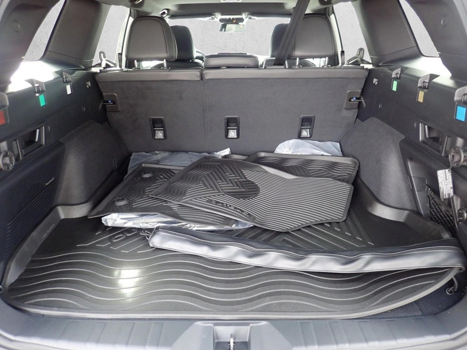 2026 Subaru Outback Limited XT - Photo 8