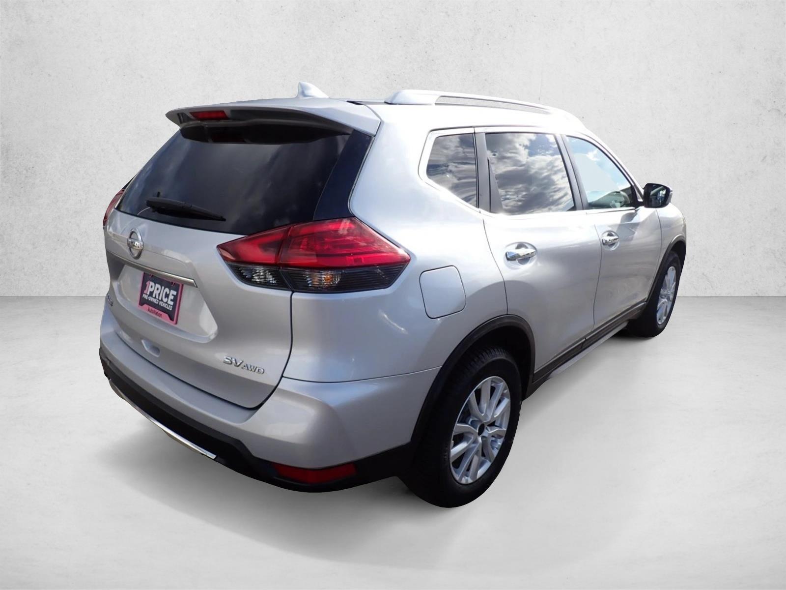 Used 2017 Nissan Rogue SV SUV