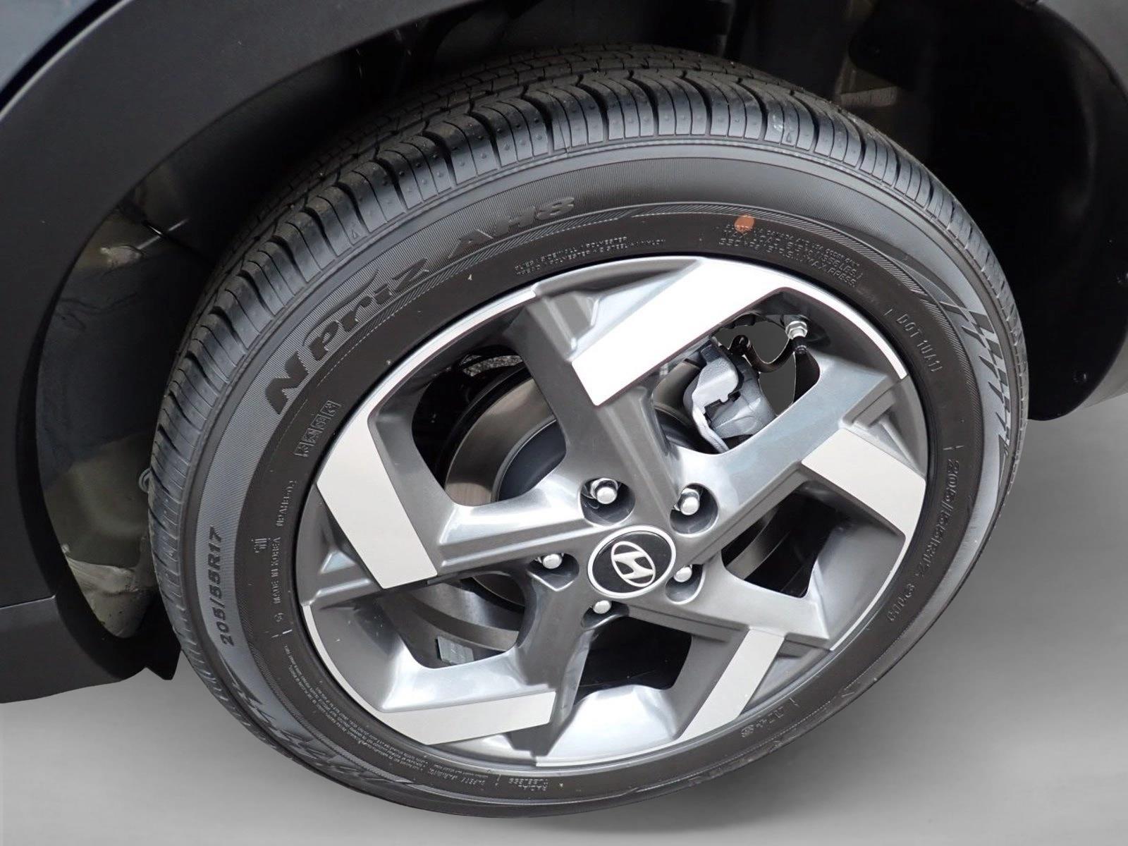 2026 Hyundai Venue SEL - Photo 7