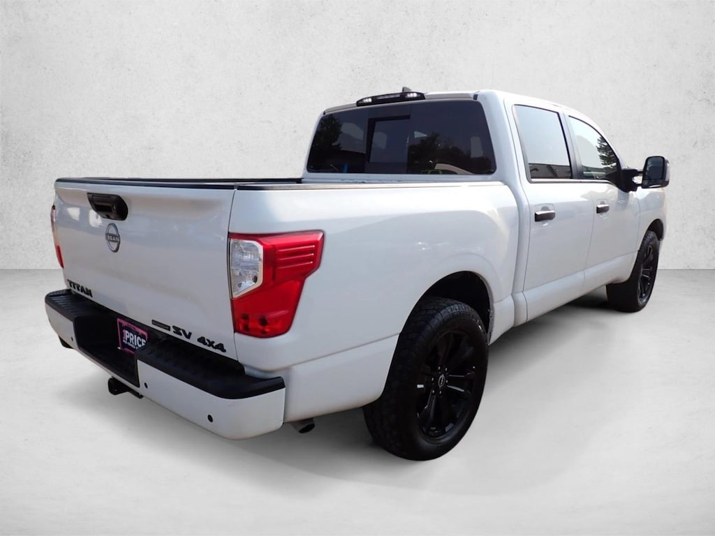 Used 2023 Nissan Titan SV Truck Crew Cab