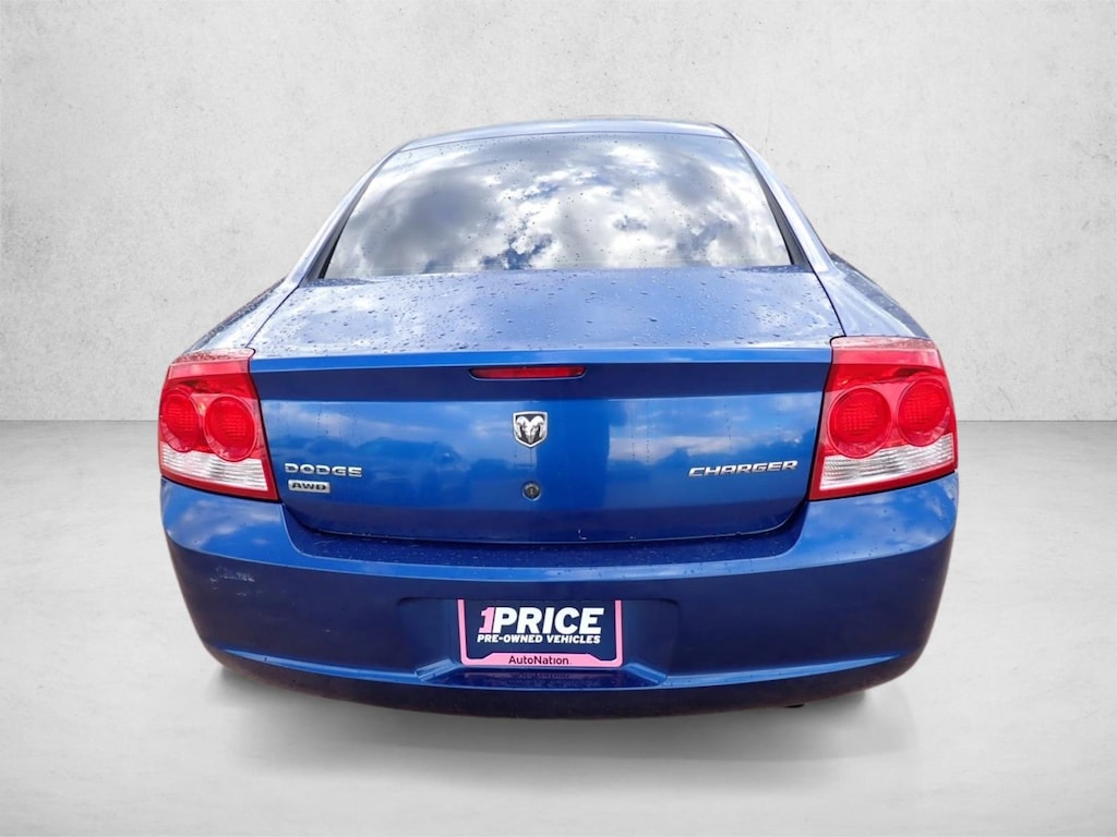 Used 2010 Dodge Charger Sedan
