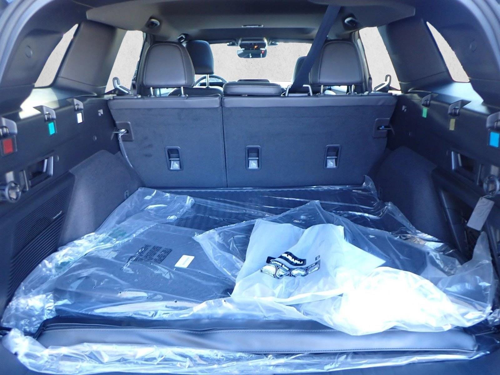 2026 Subaru Outback Limited - Photo 8