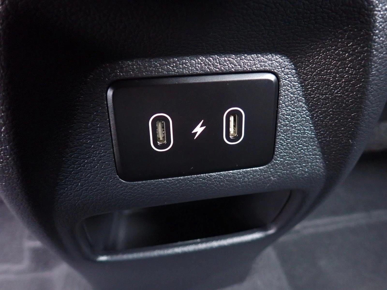 2026 Hyundai Venue SEL - Photo 10