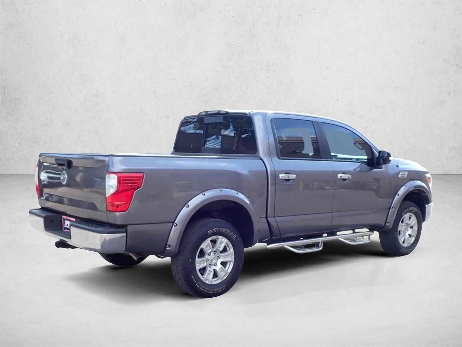 Used 2019 Nissan Titan SV Truck Crew Cab
