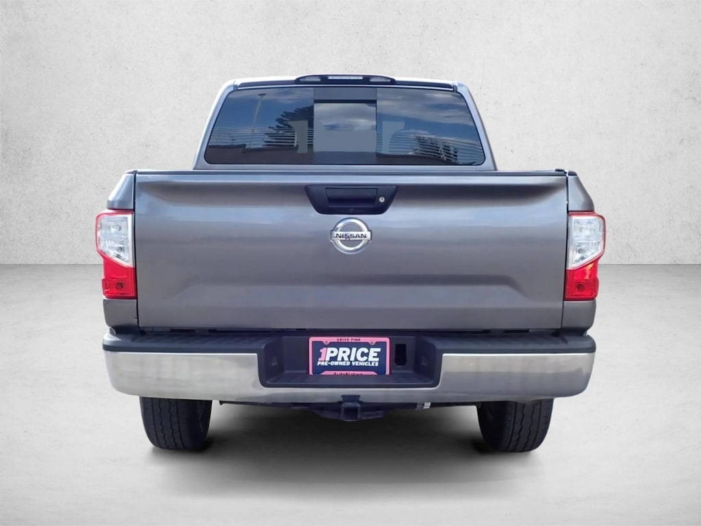Used 2019 Nissan Titan SV Truck Crew Cab