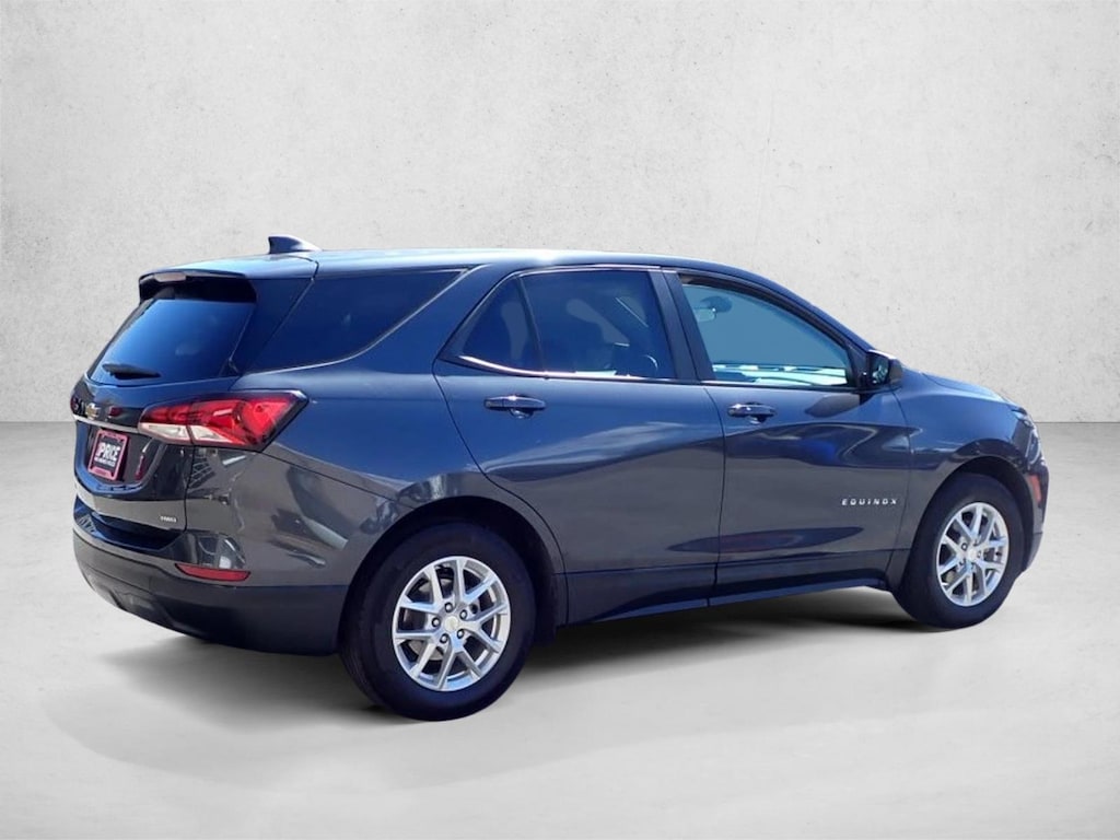 Used 2022 Chevrolet Equinox LS SUV